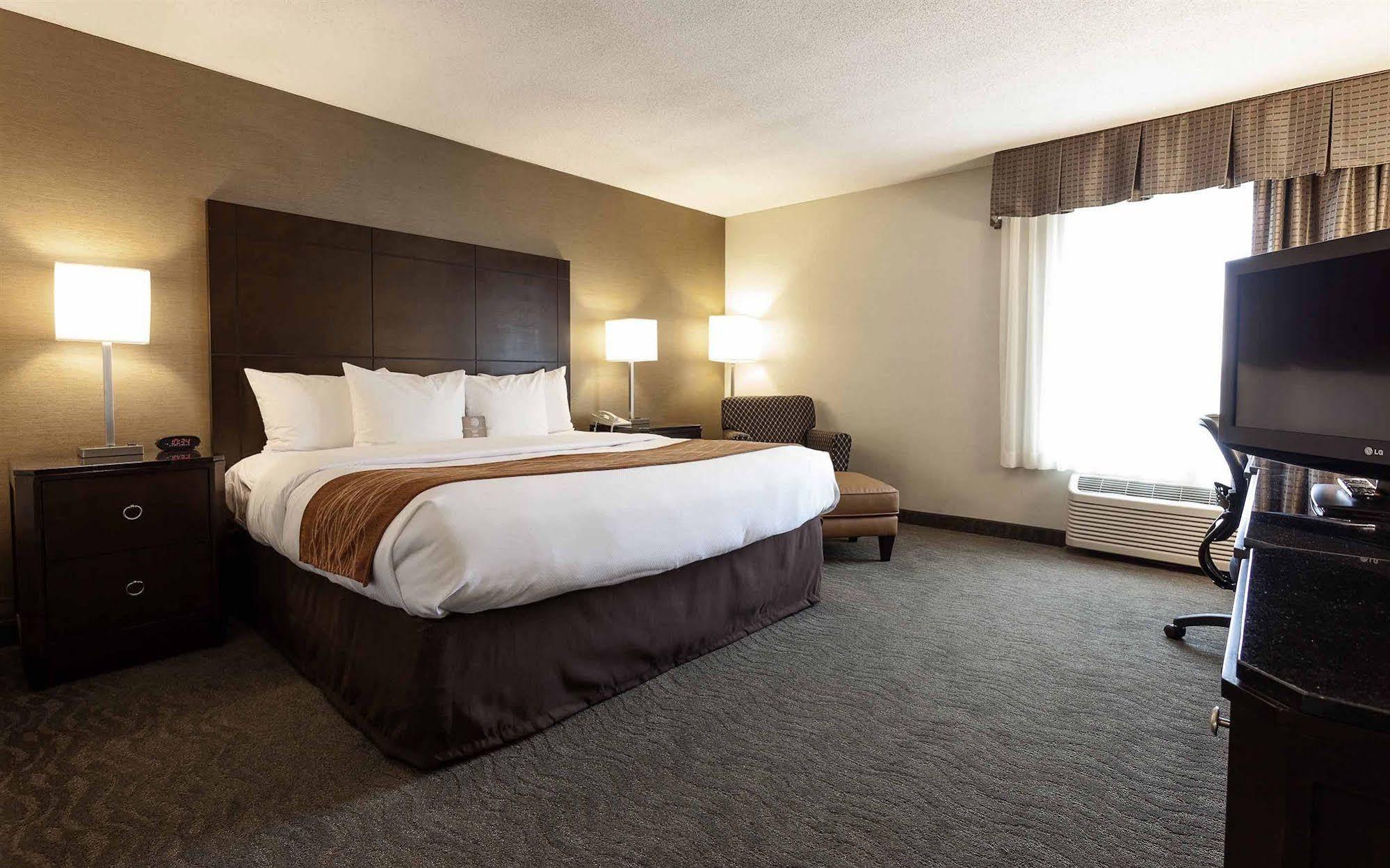 Best Western Chicago - Downers Grove Exteriör bild